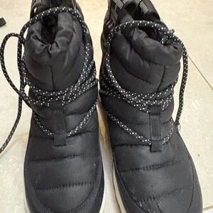 The North Face Black Quilted Winter Boots